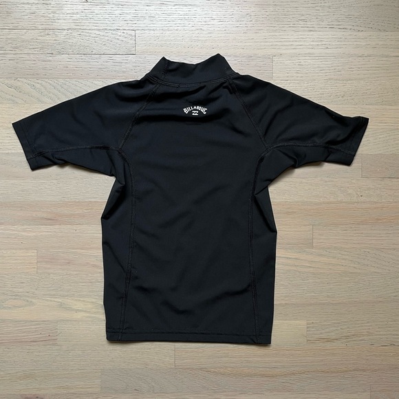 Billabong Rash Guard Water Shirt - Picture 2 of 4